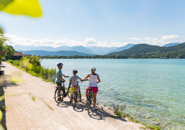     Családi kerékpártúra a Wörthi-tónál, Klagenfurt am Wörthersee 